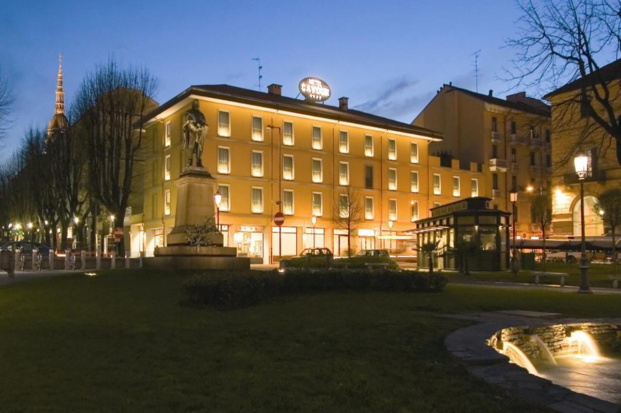 Hotel Cavour By Lvg Hotel Collection Novara Exterior photo
